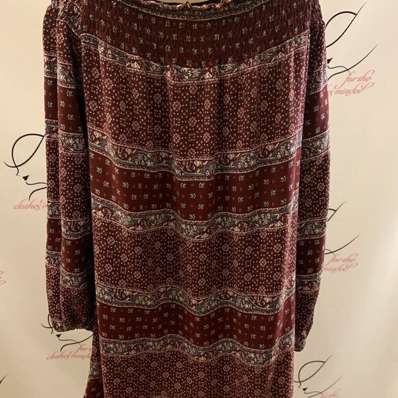 The Hanger. Size Small. Peasant Elastic Neck Rayon Oversized Top. B72 - Picture 3 of 5